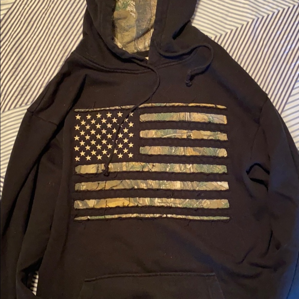 Men’s Camo USA hoodie